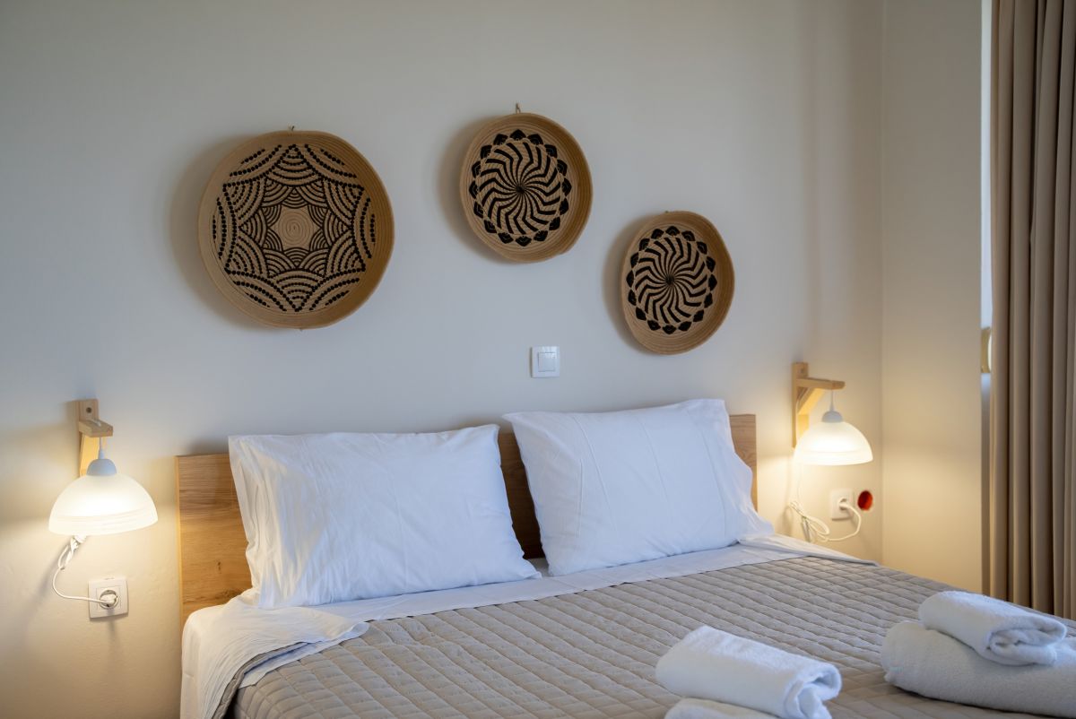 pyxis apartment